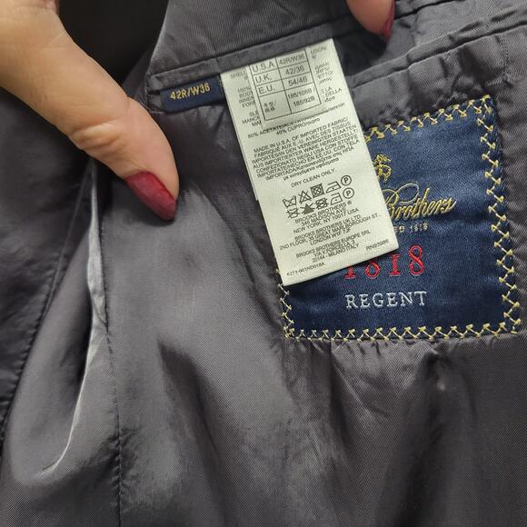 Brooks Brothers 1818 Regent Italy Men Blazer Jacket 42R 100% Wool Gray Pinstripe - Picture 4 of 10